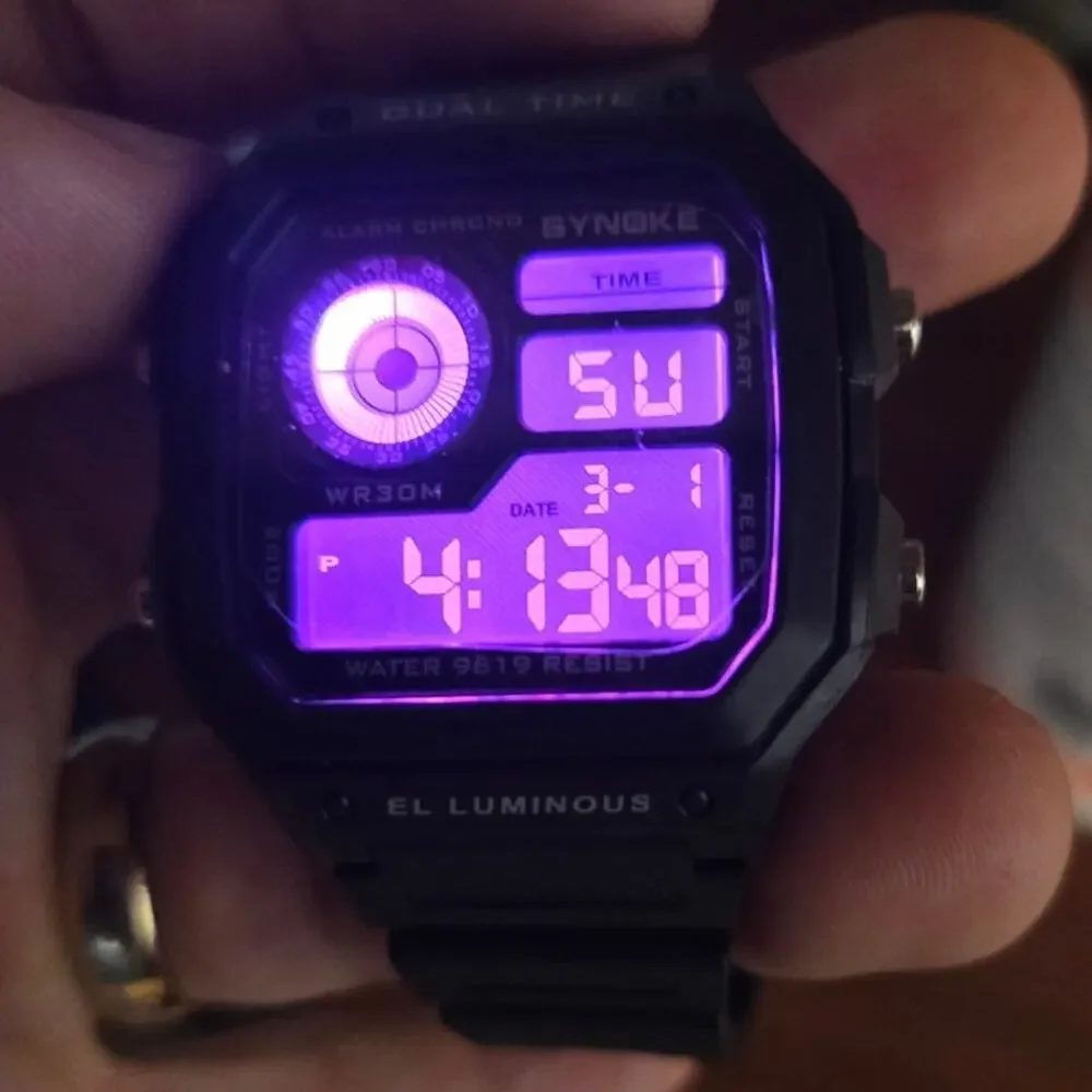 Synoke black digital w-82